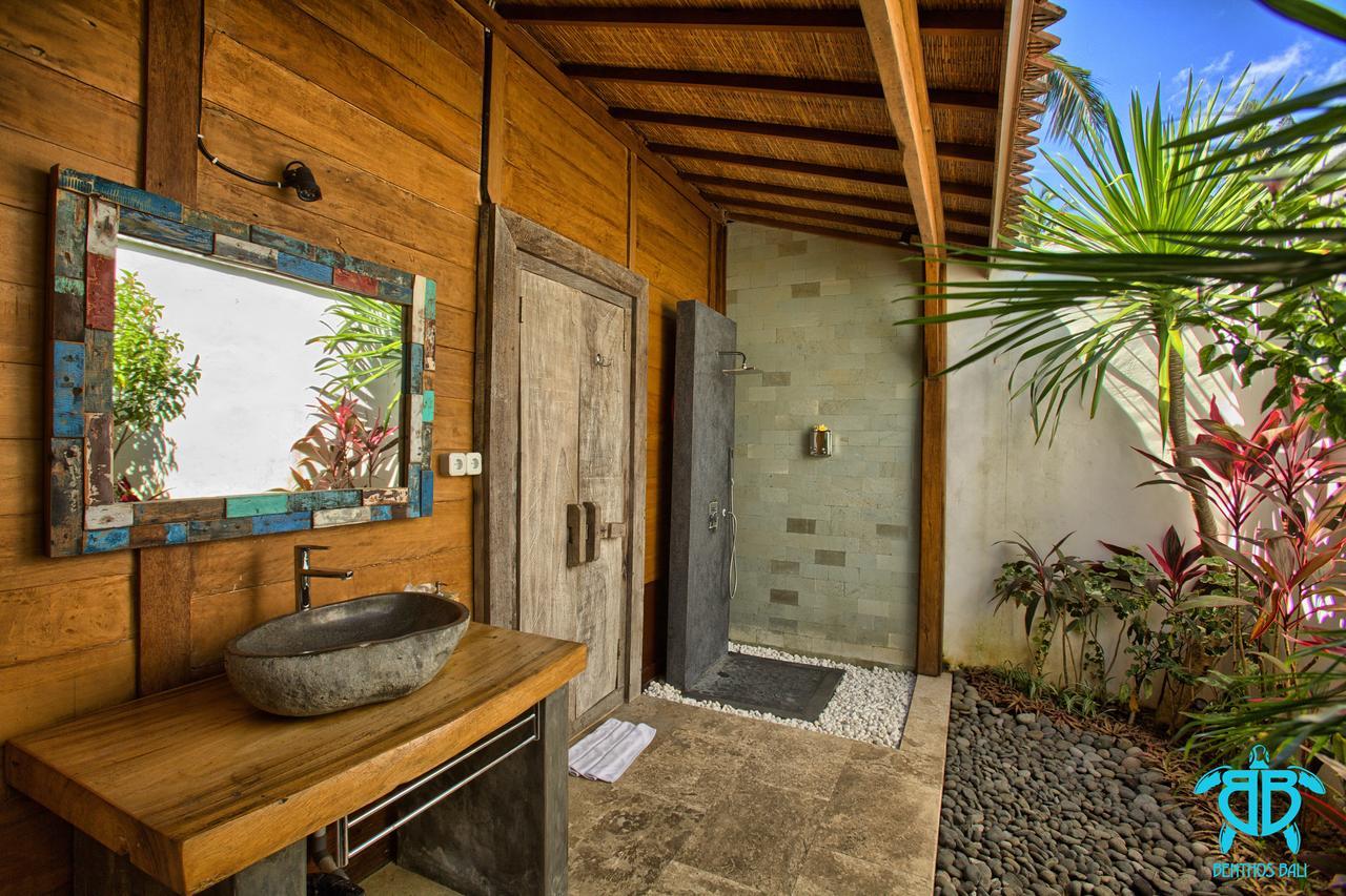 Benthos Bali Dive Resort Candidasa Exteriör bild